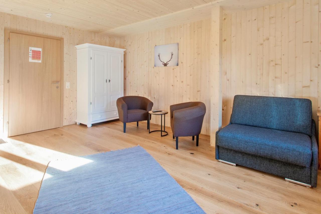 לינה וארוחת בוקר Schröcken Haus Berghof מראה חיצוני תמונה