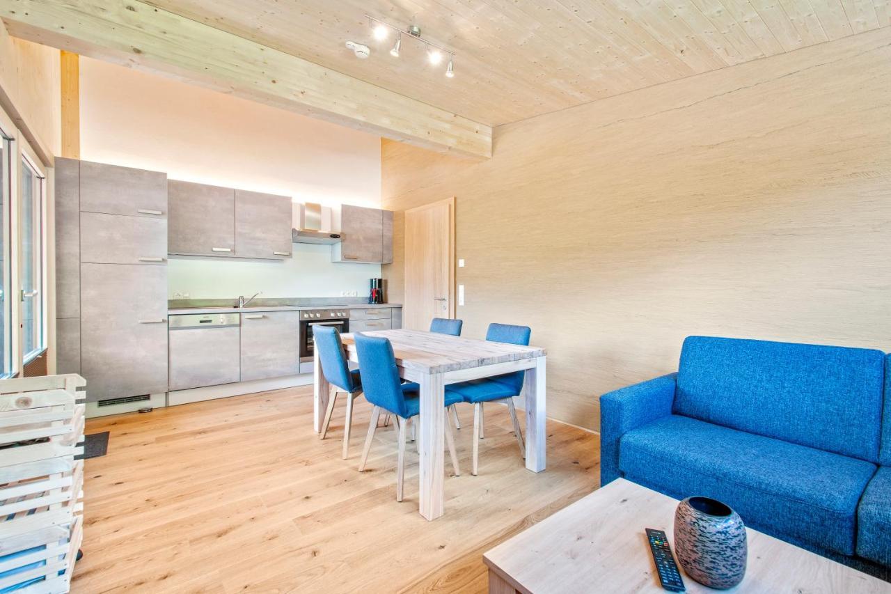 לינה וארוחת בוקר Schröcken Haus Berghof מראה חיצוני תמונה
