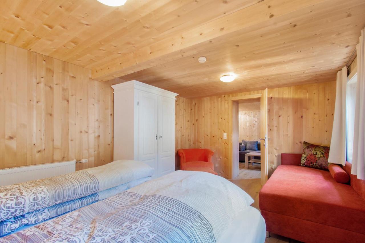 לינה וארוחת בוקר Schröcken Haus Berghof מראה חיצוני תמונה