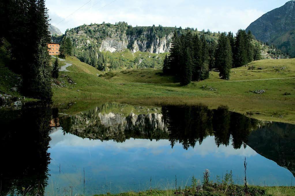 לינה וארוחת בוקר Schröcken Haus Berghof מראה חיצוני תמונה
